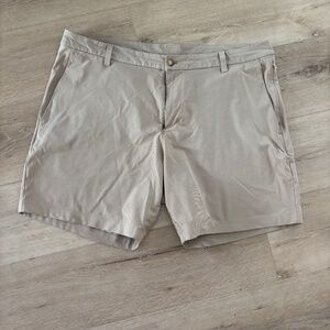 Lululemon khaki shorts